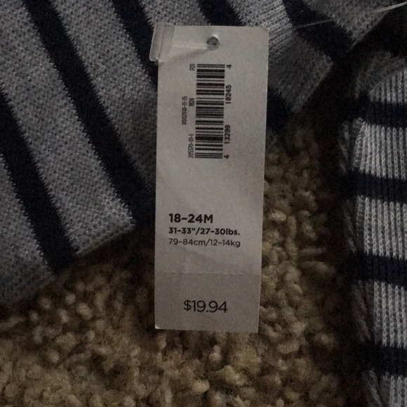 Sweater - Picture 3 of 3